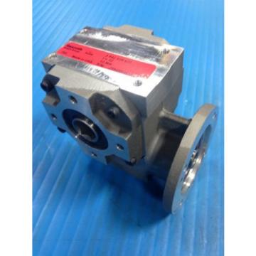 BOSCH REXROTH 3 842 516 621 GEAR REDUCER 3-842-516-621 Origin NO BOX U4