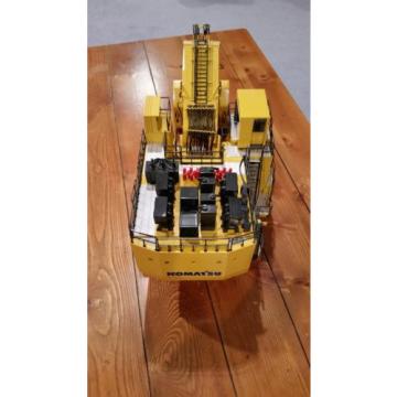 ByMo Komatsu PC 8000 Mining Front Bucket Shovel Diecast Model 1/50 Scale *NEW*