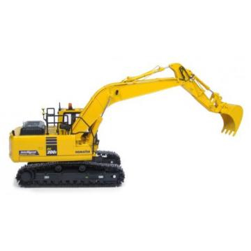 KOMATSU PC200i-10 INTELLIGENT MACHINE 1/50 scale model by Universal Hobbies