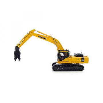 KOMATSU PC400LC SHORT ARM BOOM DEMO EXCAVATOR - 1:50 Scale by Universal Hobbies