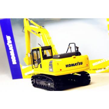 1/50 Scale Komatsu PC200 Excavator DieCast