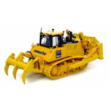 Universal Hobbies UH 8010 Komatsu D155 AX Crawler Dozer Diecast Scale 1:50