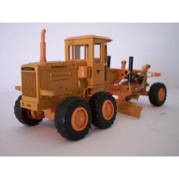 VINTAGE DIAPET KOMATSU GD605A MOTOR GRADER 1:50 SCALE ORANGE VERSION (T-74) NBOX