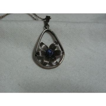 ...Sterling Silver,Linde/Lindy Blue Star Sapphire Flower Pendant Necklace...