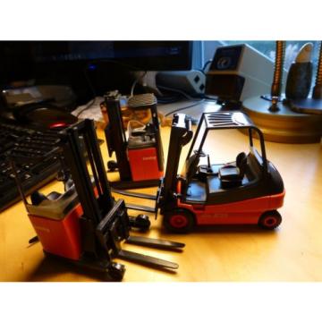 LOT OF FOUR,LINDE/SIKU,ELECTRO-STAPLER,GERMAN METAL TOY TRACTORS,ORIGINAL BOXES