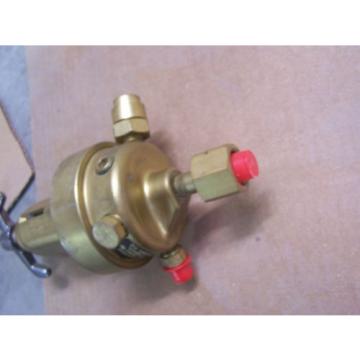 Union Carbide Corp. BRASS Gas/Oxygen Regulator Linde Division