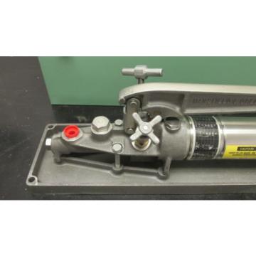 Mansfield &amp; Green 10,000 PSI Hand Actuated Hydraulic Pump BR