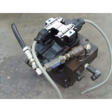 DAIKIN 174A-2P2-3-20 HYDRAULIC PUMP W/ KS0-G02-2BA-10-N amp; KS0-G02-2CA-10-N VALVE