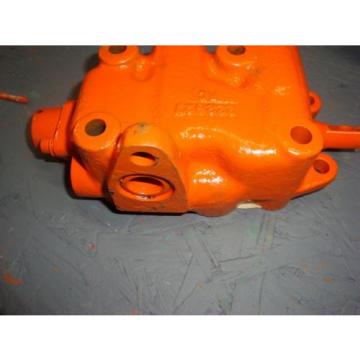 Vickers SINGLE  Spool Hydraulic Valve Working PN 222627  FREE SHIPPING