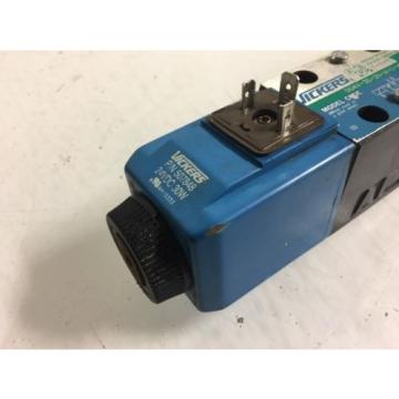 Vickers Hydraulic Valve, DG4V-3S-2N-M-U-H5-60, 24V Solenoid, Used, WARRANTY