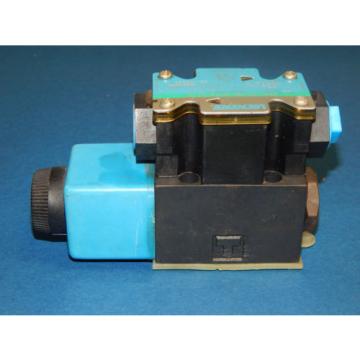 Vickers DG4V-3S-OBL-M-FW-B5-60 Hydraulic Directional Valve 51/2#034;Inch NPT