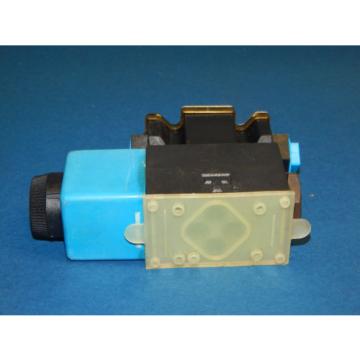 Vickers DG4V-3S-OBL-M-FW-B5-60 Hydraulic Directional Valve 51/2#034;Inch NPT