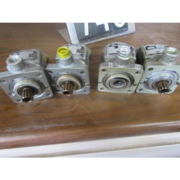 Vickers Aircraft Hydraulic Motor Part  MF1-009012       Qty 4