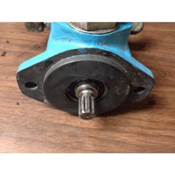 VICKERS POWER STEERING HYDRAULIC PUMP MODEL V10F