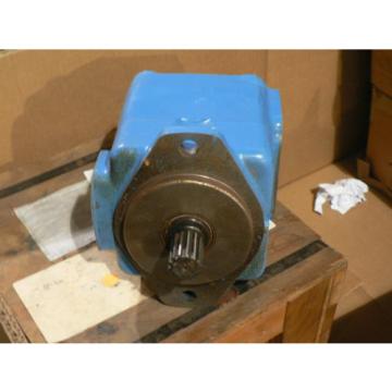 JOHN DEERE 855 CRAWLER VICKERS HYDRAULIC PUMP P/N AT62528