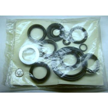 OSHKOSH W700-15R SPERRY VICKERS 922536 NOS HYDRAULIC STEERING GEAR 22 P SEAL KIT