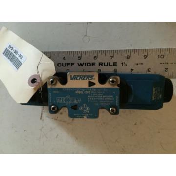 Origin VICKERS DG4V-3-2C-M-FPA5W-H7-60,508173,24VDC HYDRAULIC CONTROL VALVE ,BOXCI