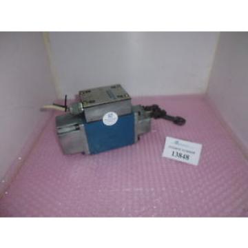 Security valve Rexroth 5-4WMRC10X70-32, Battenfeld injection molding machine