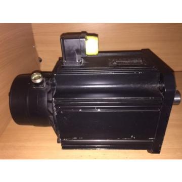 Indramat/Rexroth MAC112A-0VD-3-C/130-A-1/S005 Servo Motor