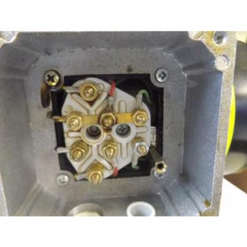 WHOLESALE LIQUIDATION REXROTH DRIVE MOTOR 3 842 503 582