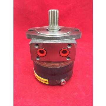 ONE NEW PARKER HANNIFIN Hydraulic Motor 73131 C116A-106-AM-0