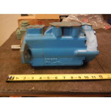 NEW VICKERS VANE PUMP # 2520V17A5-1CC22R PART # 02-137187-3