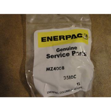 ENERPAC MZ4008 Tube Male Adapter, For 5 Ton RC Cylinders