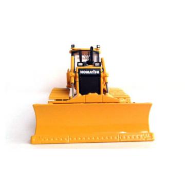 KOMATSU D65PX-17 DOZER W/HITCH 1:50 DIECAST BY FIRST GEAR 50-3246