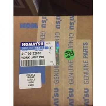 Komatsu Headlight 24V 70W H3 21T-06-32810 (NEW)