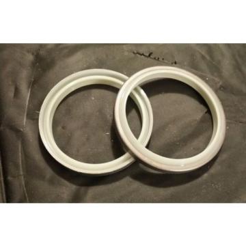 707-56-70540 Dust Seal Komatsu New 7075670540 PC200LC-8 Set of 2