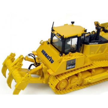 1:50 UH8010 Komatsu D155AX-7 Bulldozer w/Ripper UNIVERSAL HOBBIES Metal Tracks